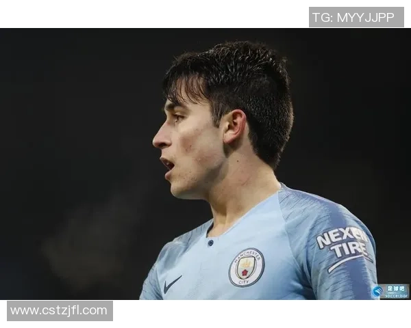 加克波的崛起与挑战:从天才少年到足球场上的新星之路 加克波的崛起与挑战:从天才少年到足球场上的新星之路