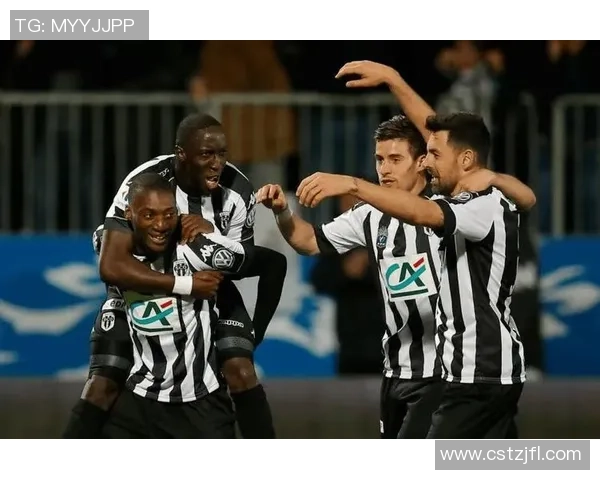 巴塞罗那与里昂的精彩对决揭示足球战术与团队合作的魅力